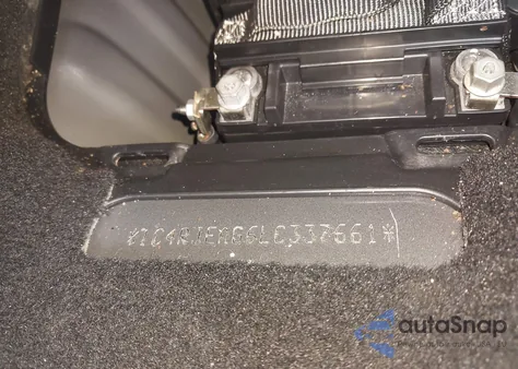 2020 Jeep Grand Cherokee Laredo E 4X2 из США, поврежденный, VIN 1C4RJEAG6LC337661